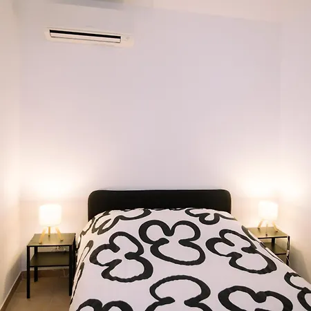 Hyper-centre T2 Climatise Toulon